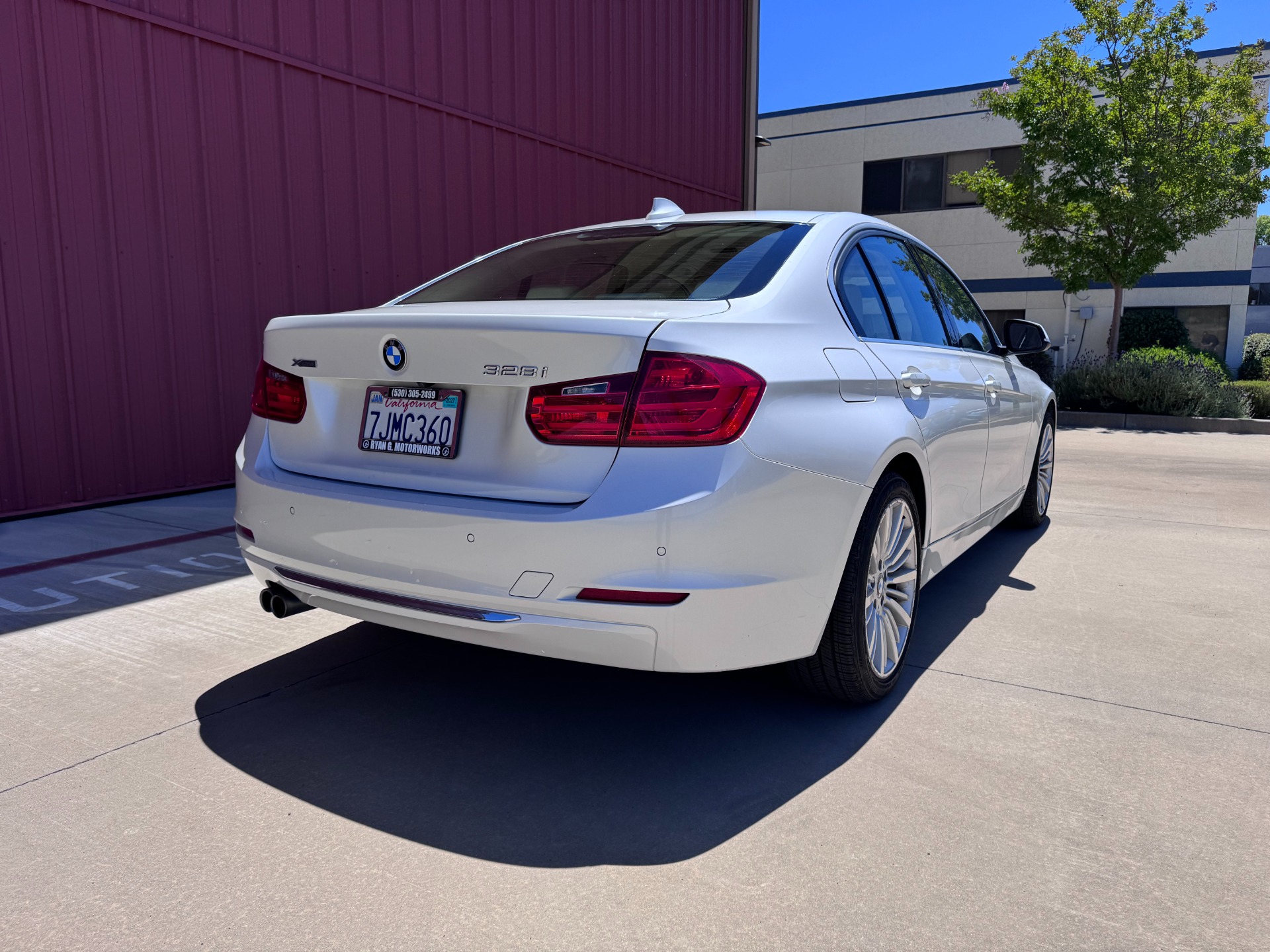 Used 2014 BMW 3 Series 328i xDrive for sale $10,995 at RPF Motorcars in Auburn CA 95602 11