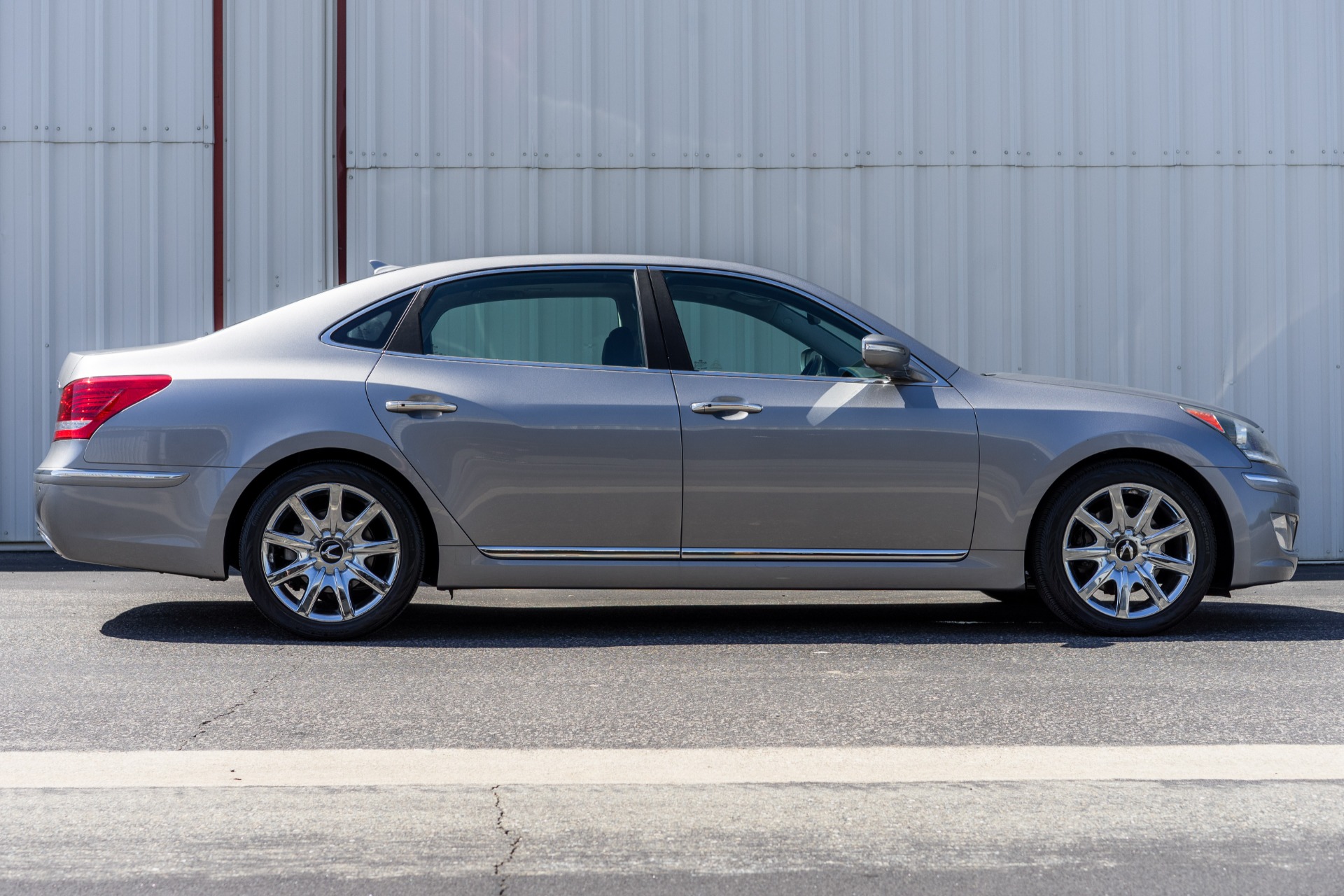 2011 Hyundai Equus Ultimate's photo