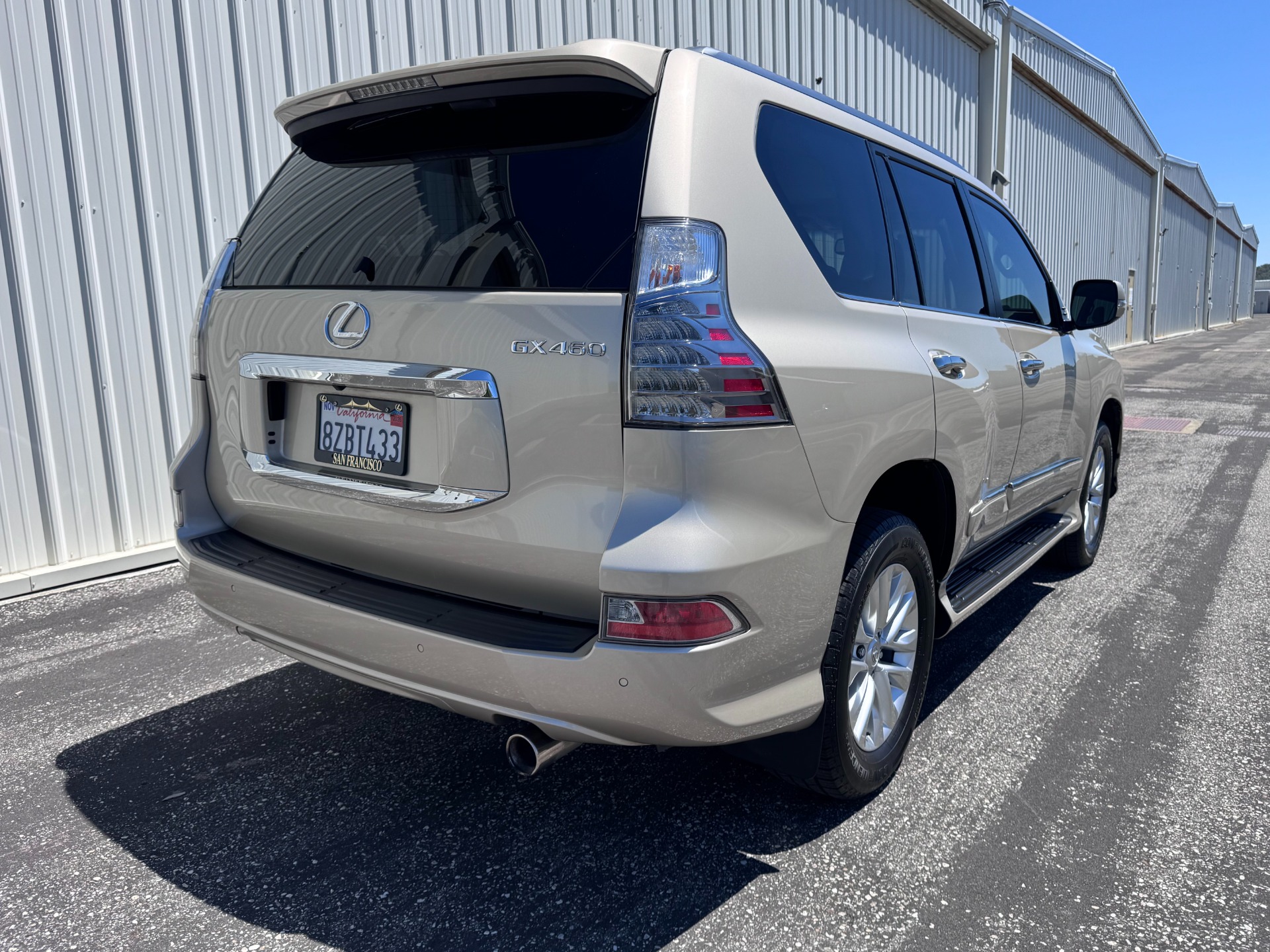 Used 2014 Lexus GX 460 for sale $22,900 at RPF Motorcars in Auburn CA 95602 11