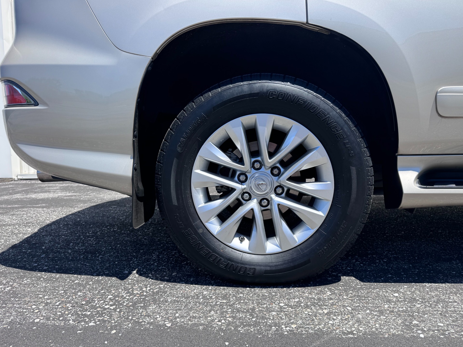 Used 2014 Lexus GX 460 for sale $22,900 at RPF Motorcars in Auburn CA 95602 14