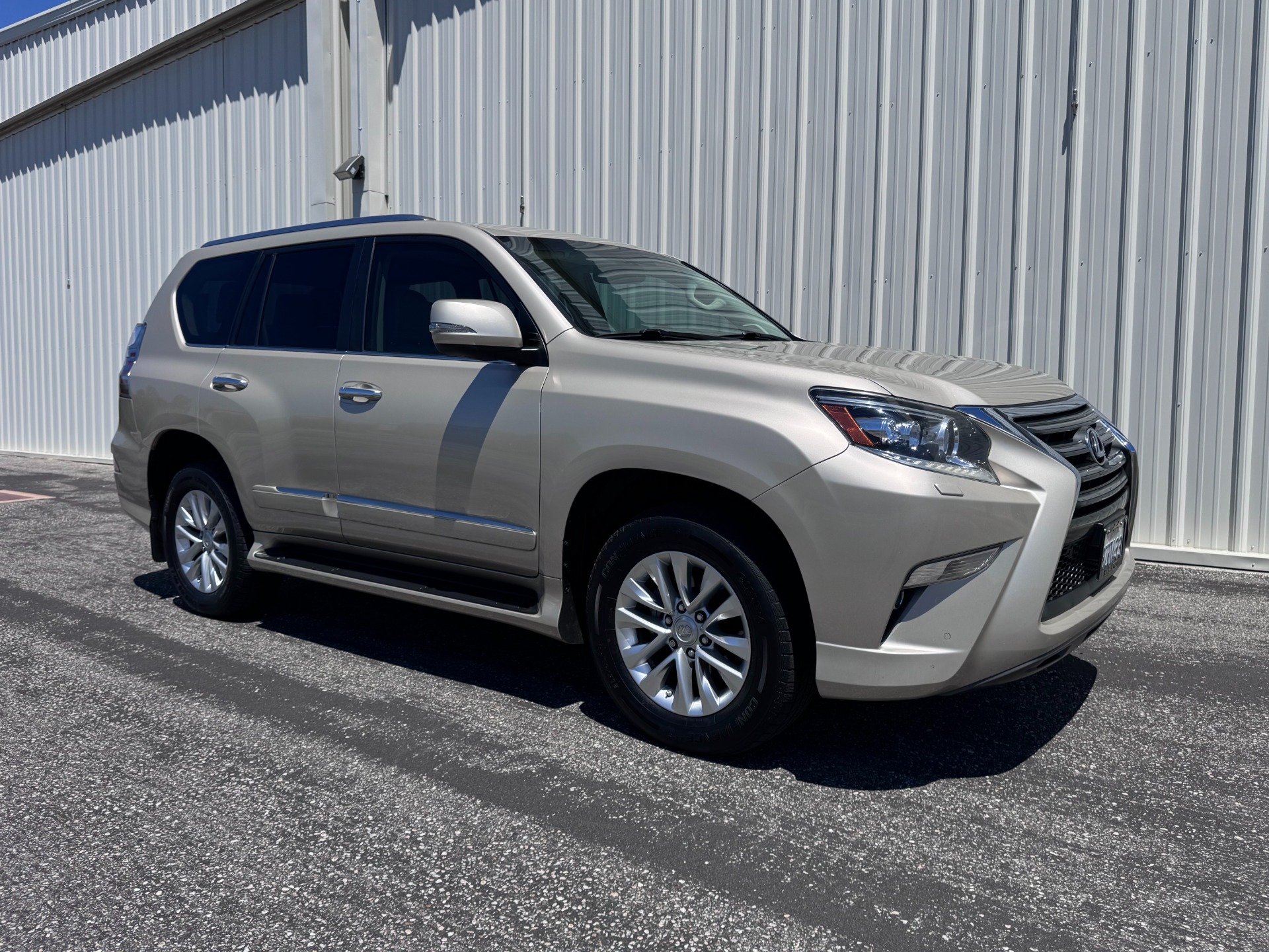 Used 2014 Lexus GX 460 for sale $22,900 at RPF Motorcars in Auburn CA 95602 2