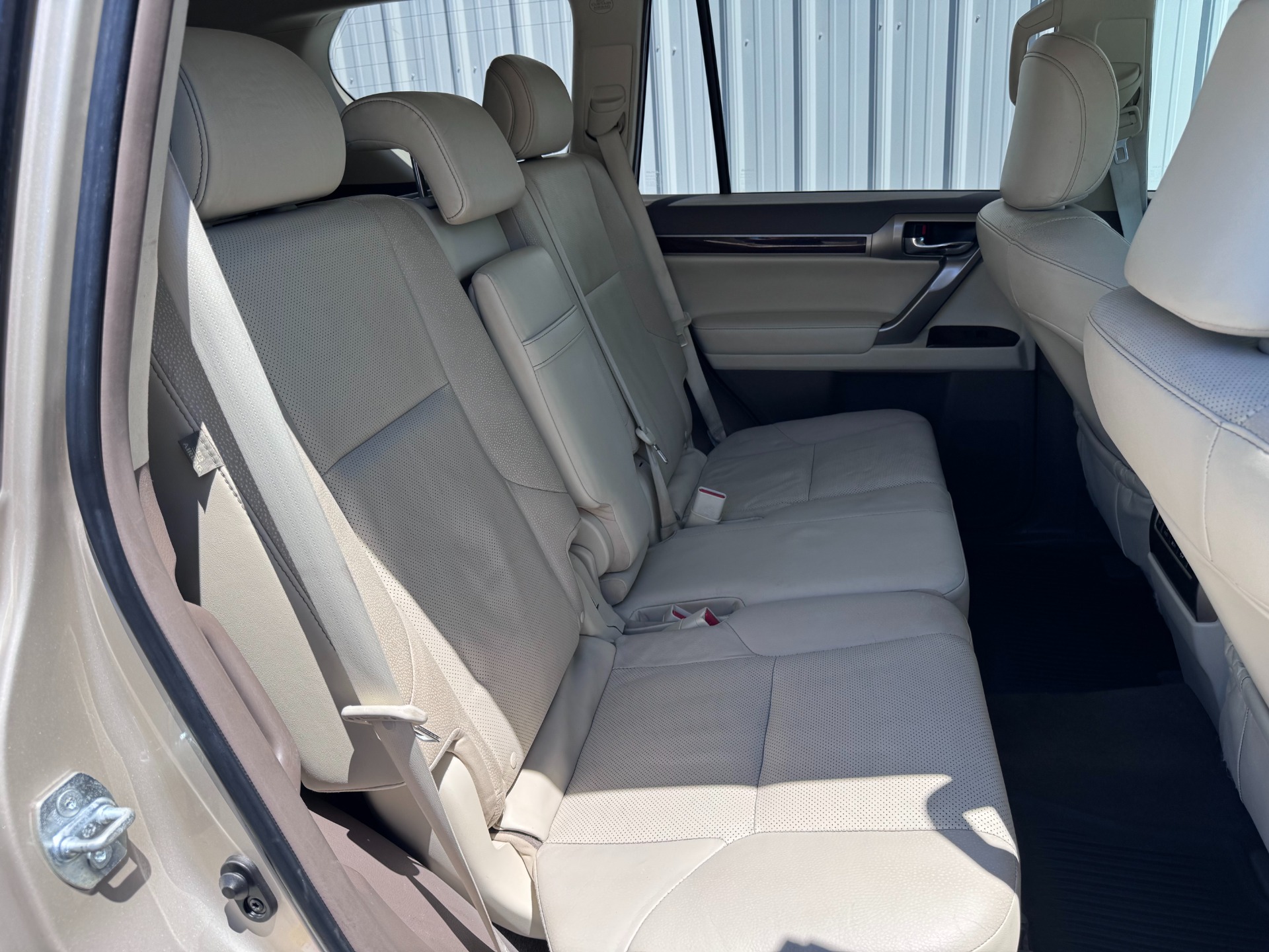 Used 2014 Lexus GX 460 for sale $22,900 at RPF Motorcars in Auburn CA 95602 20