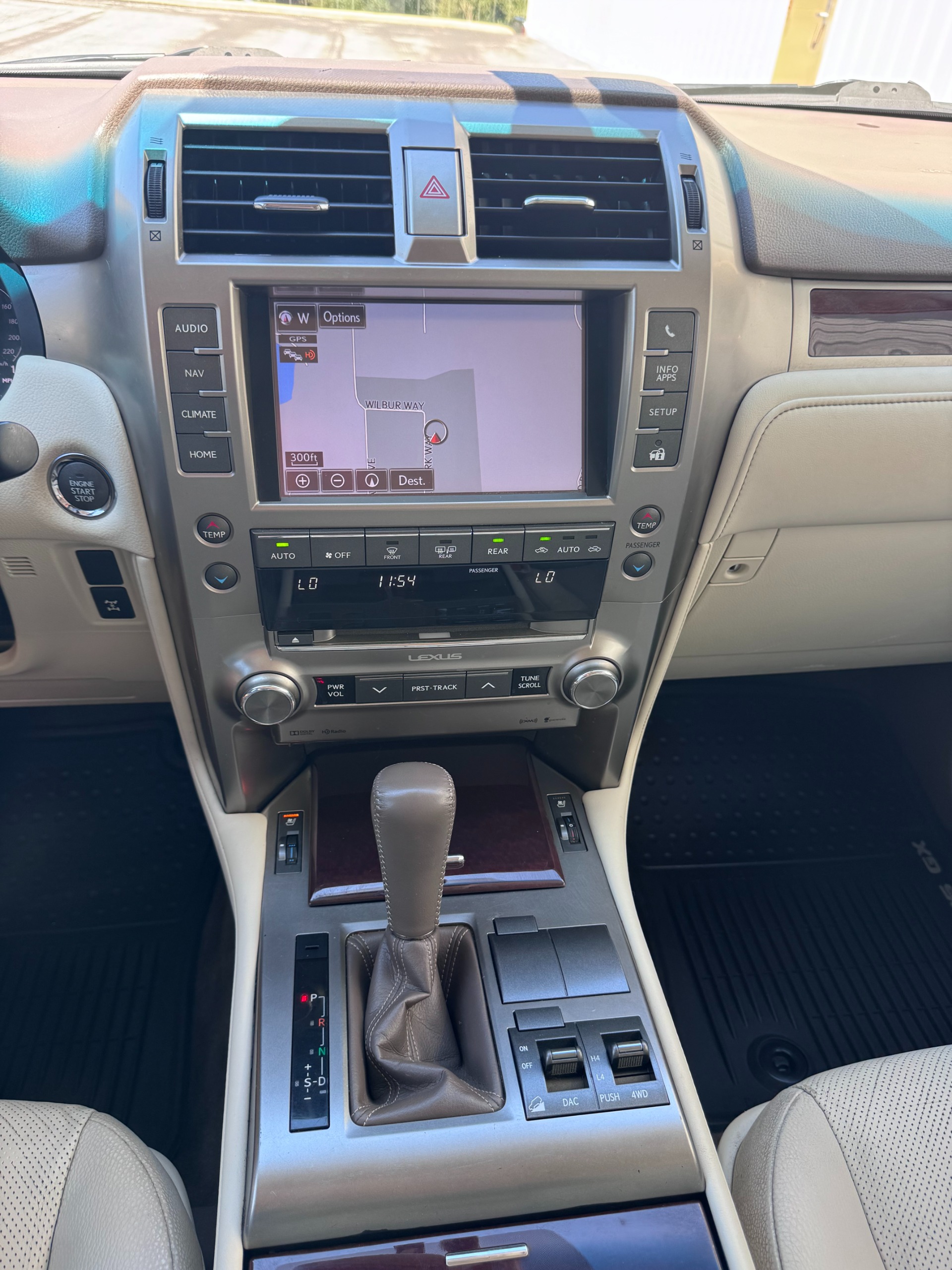 Used 2014 Lexus GX 460 for sale $22,900 at RPF Motorcars in Auburn CA 95602 24
