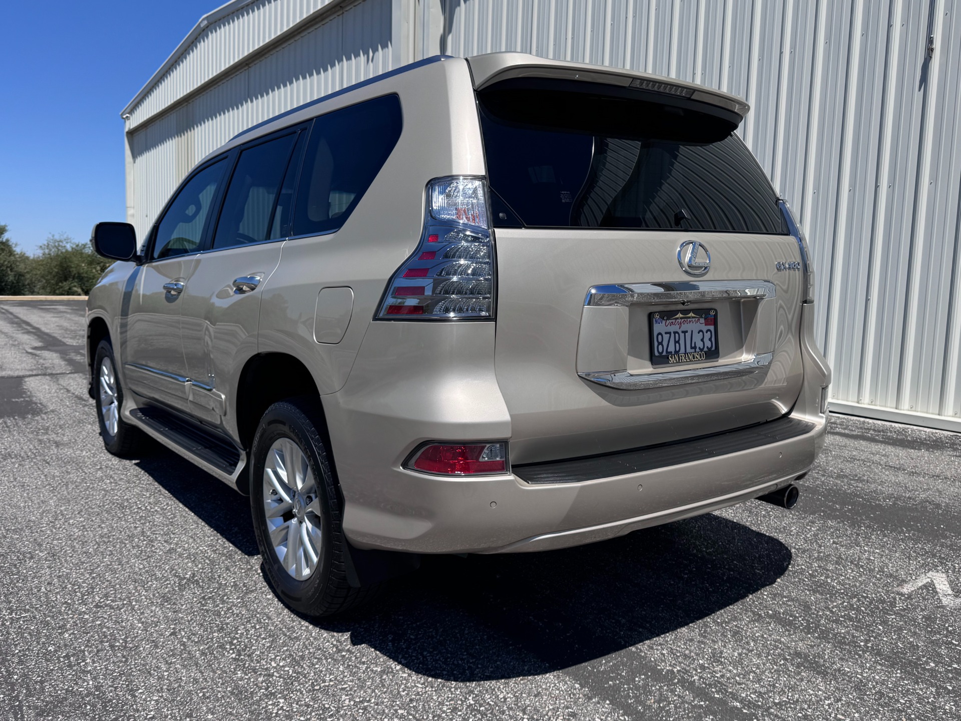 Used 2014 Lexus GX 460 for sale $22,900 at RPF Motorcars in Auburn CA 95602 9