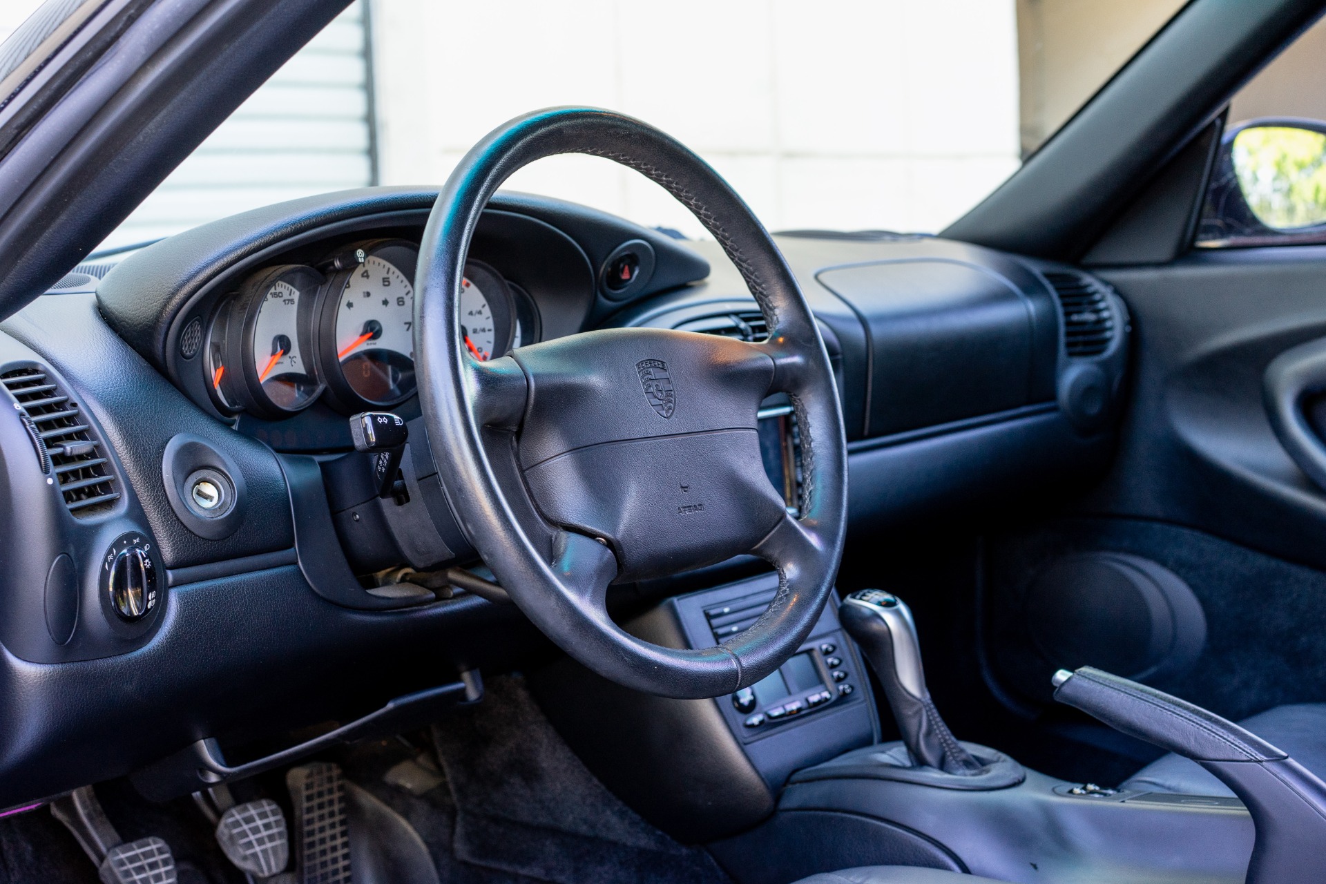 Used 2000 Porsche 911 Carrera for sale $37,900 at RPF Motorcars in Auburn CA 95602 13