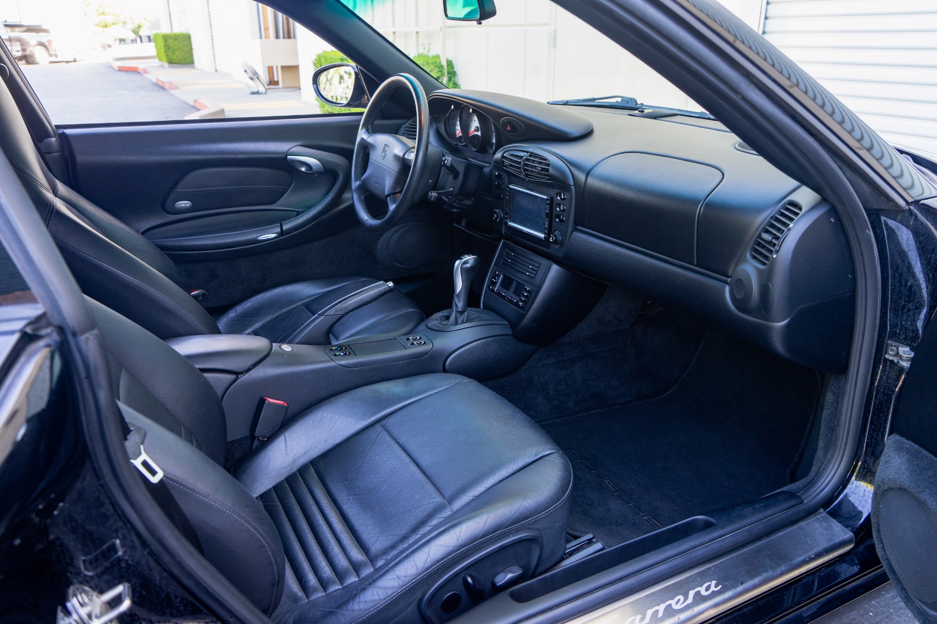 Used 2000 Porsche 911 Carrera for sale $37,900 at RPF Motorcars in Auburn CA 95602 16