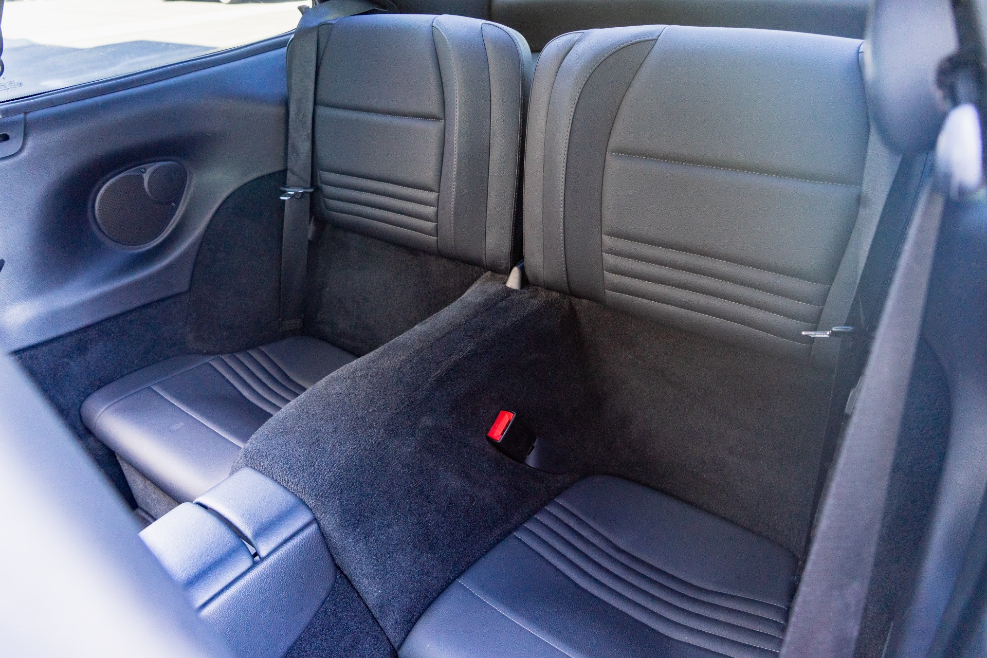 Used 2000 Porsche 911 Carrera for sale $37,900 at RPF Motorcars in Auburn CA 95602 18
