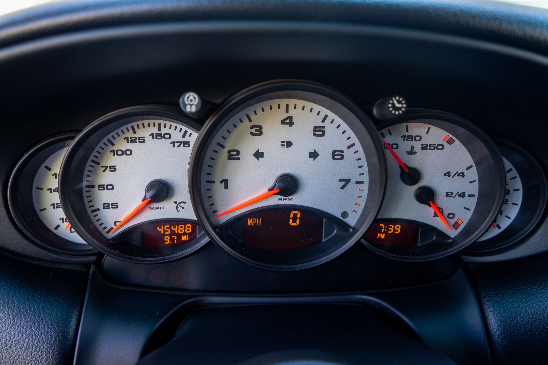 Used 2000 Porsche 911 Carrera for sale $37,900 at RPF Motorcars in Auburn CA 95602 22
