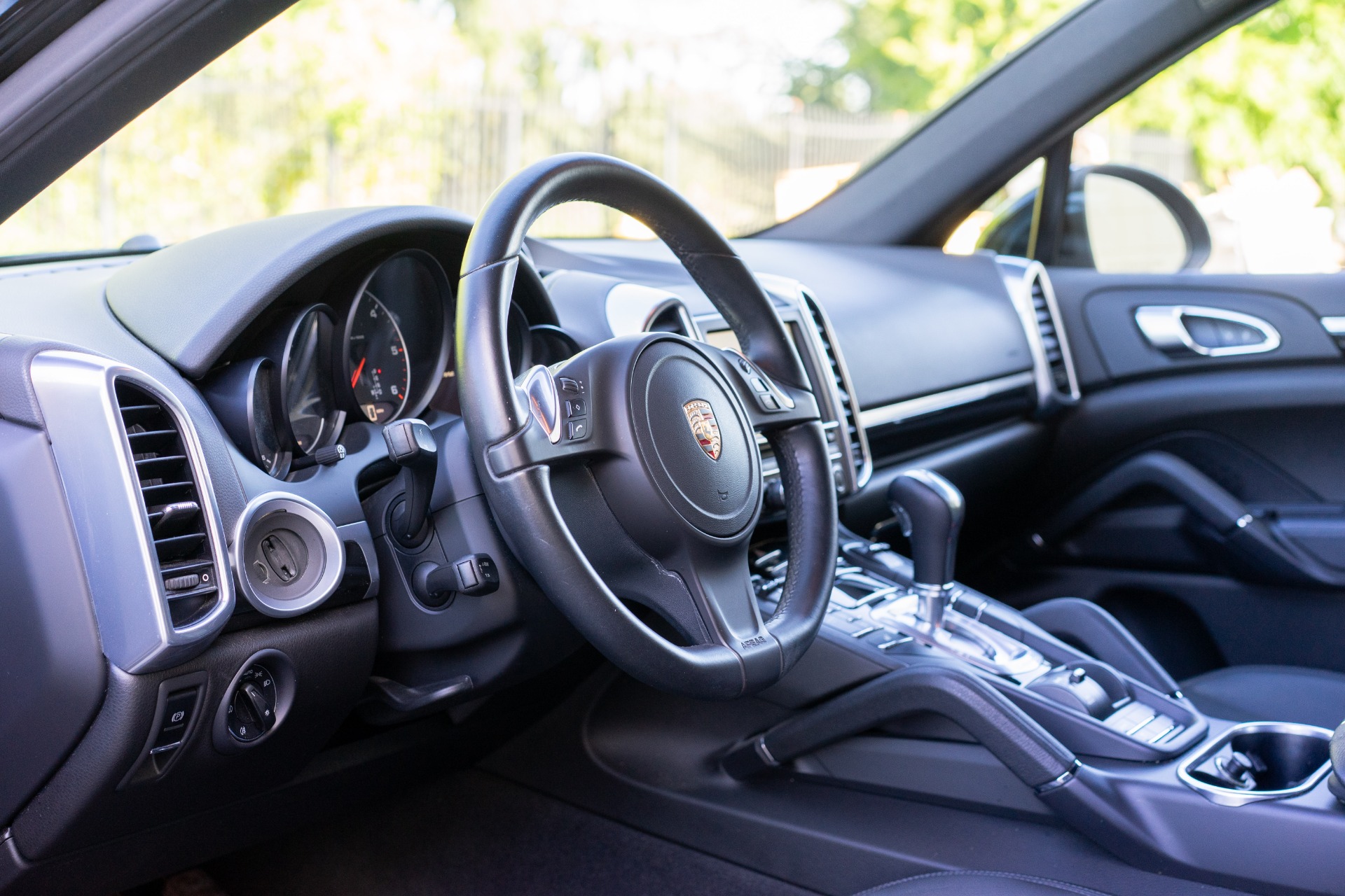 Used 2014 Porsche Cayenne Diesel Diesel for sale $34,800 at RPF Motorcars in Auburn CA 95602 11