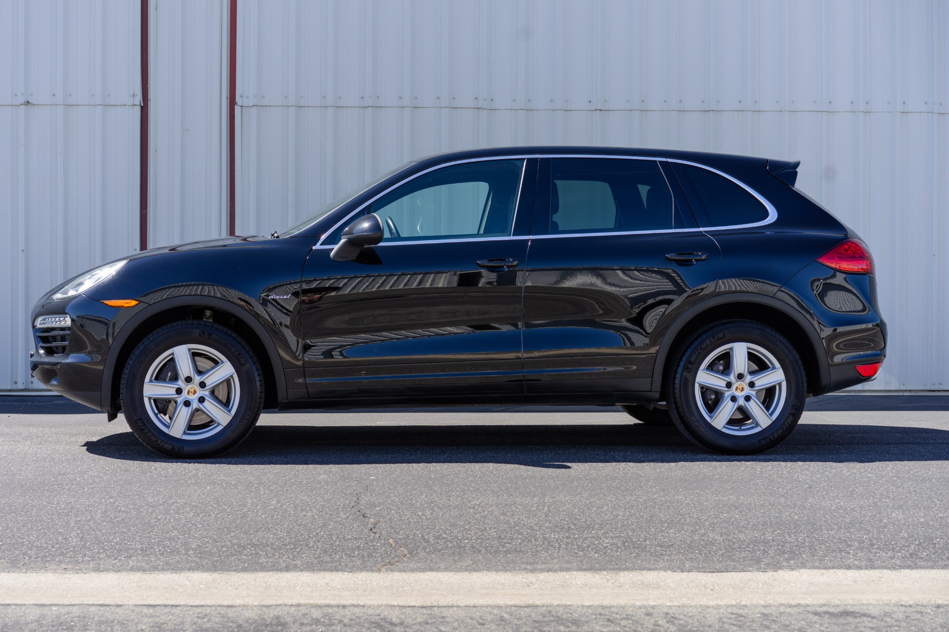 Used 2014 Porsche Cayenne Diesel Diesel for sale $34,800 at RPF Motorcars in Auburn CA 95602 5