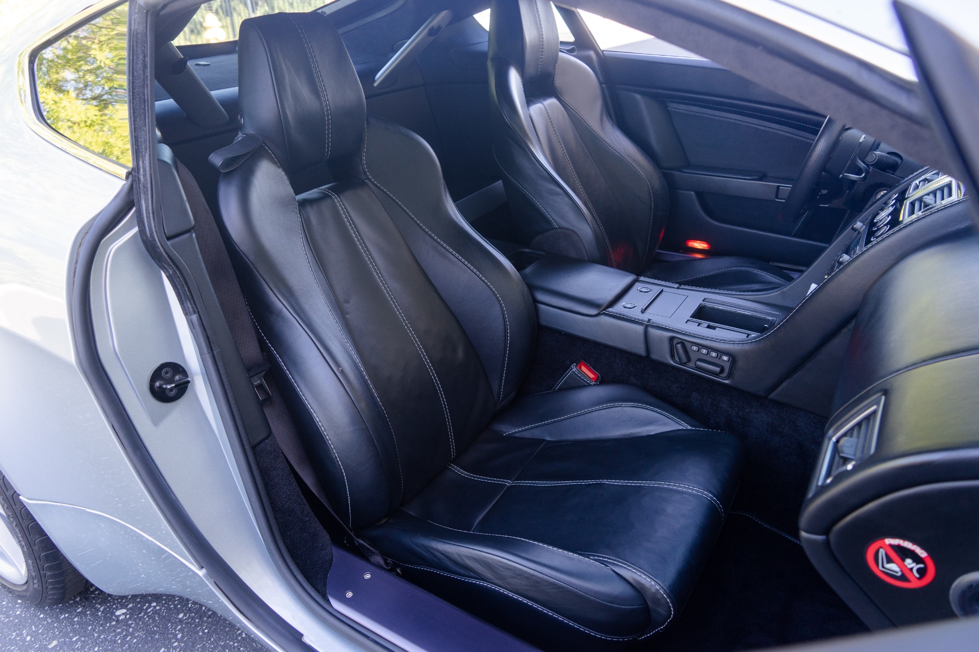 Used 2007 Aston Martin V8 Vantage for sale $38,800 at RPF Motorcars in Auburn CA 95602 14