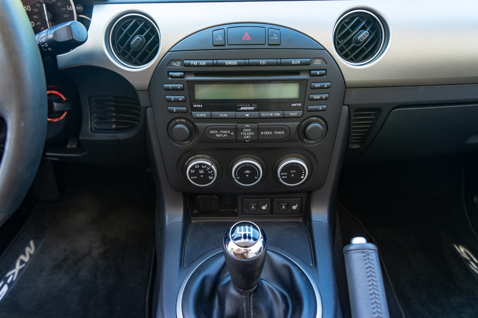 Used 2012 Mazda MX-5 Miata Grand Touring PRHT Grand Touring for sale $22,800 at RPF Motorcars in Auburn CA 95602 23