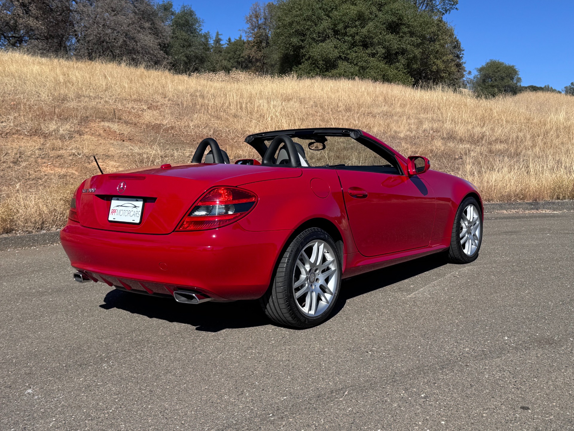 Used 2009 Mercedes-Benz SLK SLK 300 for sale $16,800 at RPF Motorcars in Auburn CA 95602 10