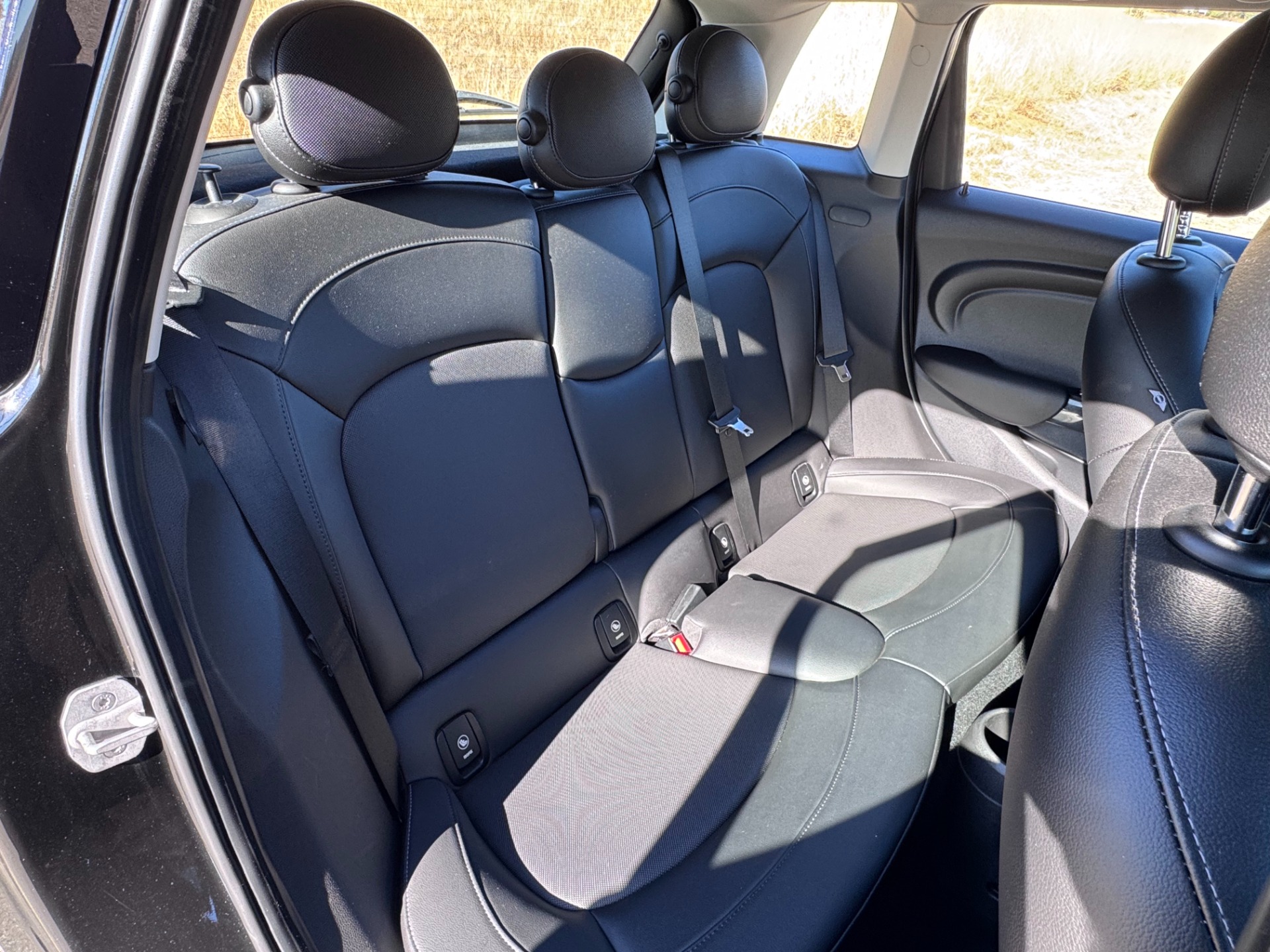 Used 2015 MINI Hardtop 4 Door Cooper for sale $8,800 at RPF Motorcars in Auburn CA 95602 18
