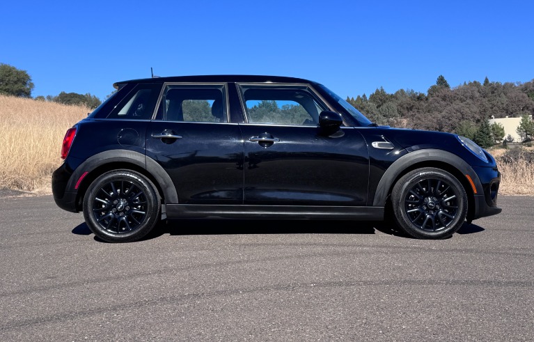 Used 2015 MINI Hardtop 4 Door Cooper for sale $8,800 at RPF Motorcars in Auburn CA 95602 1