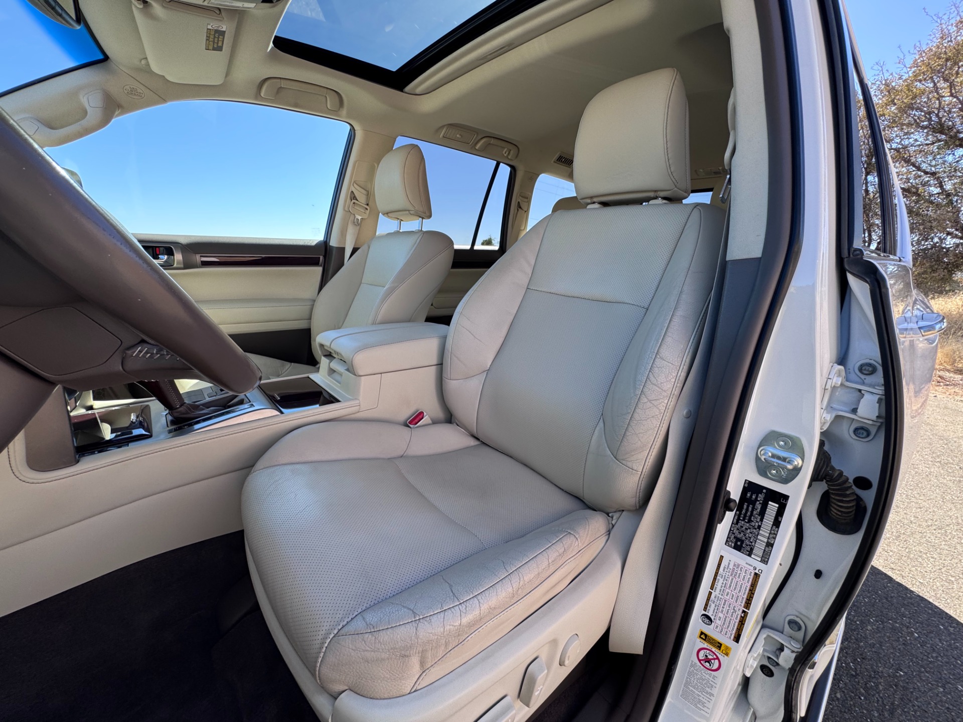 Used 2018 Lexus GX 460 for sale $34,800 at RPF Motorcars in Auburn CA 95602 17