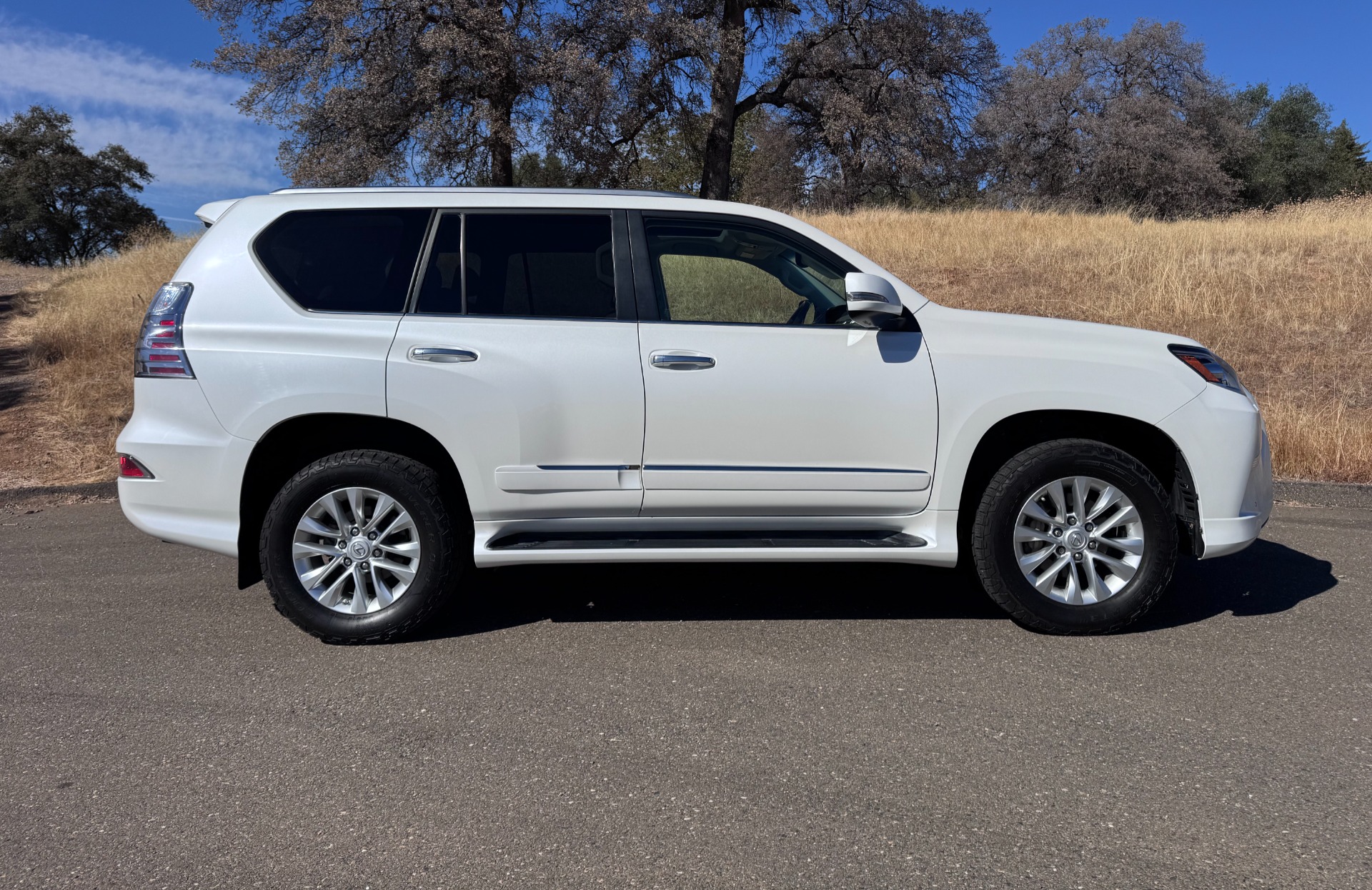 Used 2018 Lexus GX 460 for sale $34,800 at RPF Motorcars in Auburn CA 95602 1